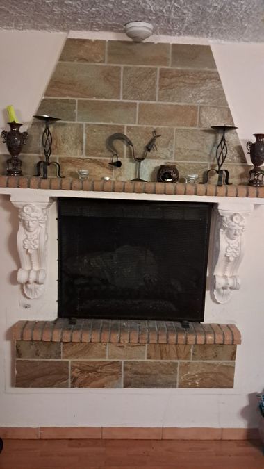 Photo 371692975