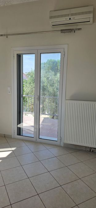 Photo 371696959