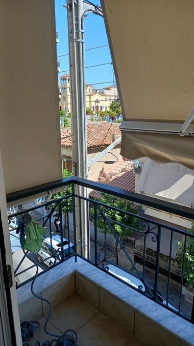 Photo 371799754