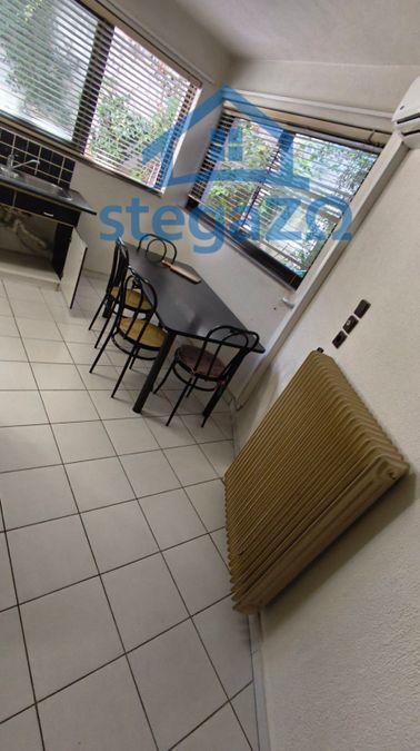 Photo 371952919