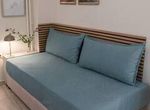 Photo 371957260