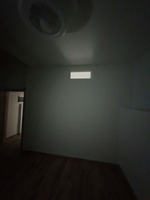 Photo 372073807