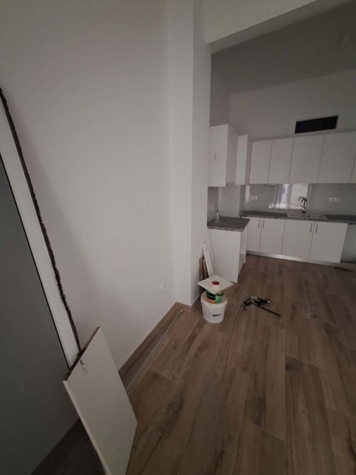 Photo 372073822