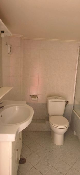 Photo 372116302