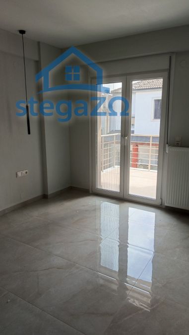 Photo 372171616