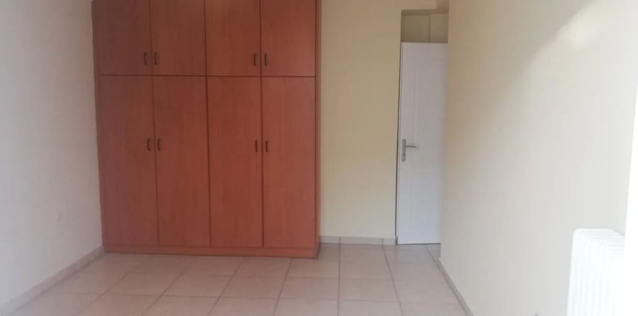 Photo 372265633