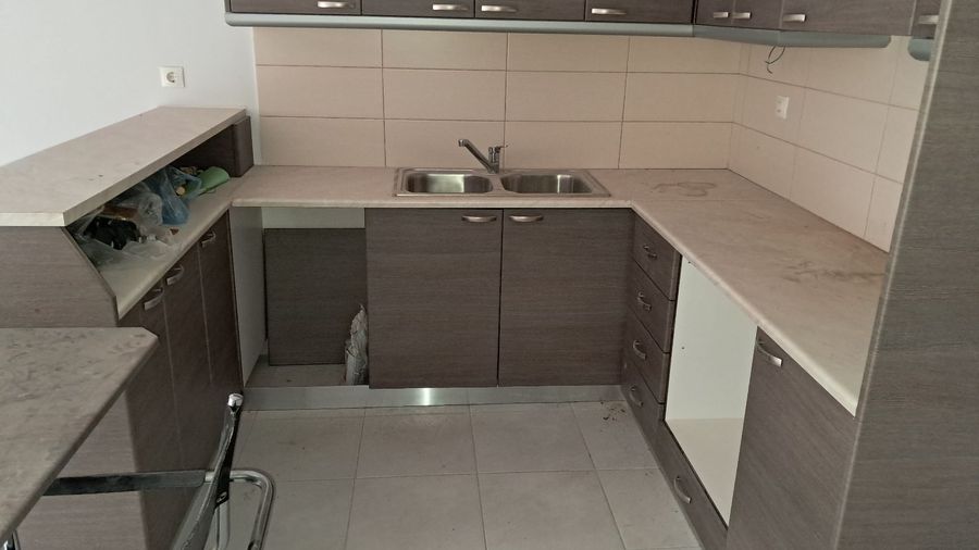 Photo 372353389