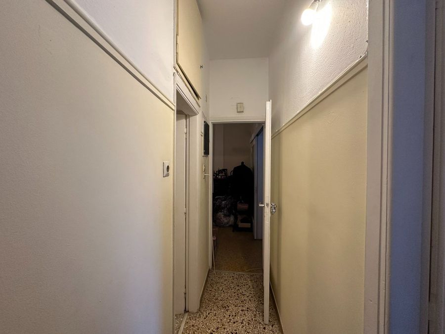 Photo 372574774