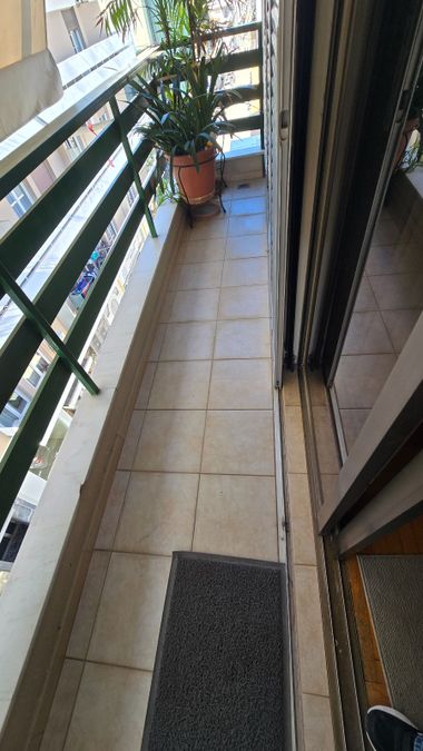 Photo 372693280