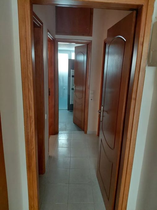 Photo 372705916