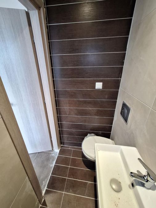 Photo 372734212