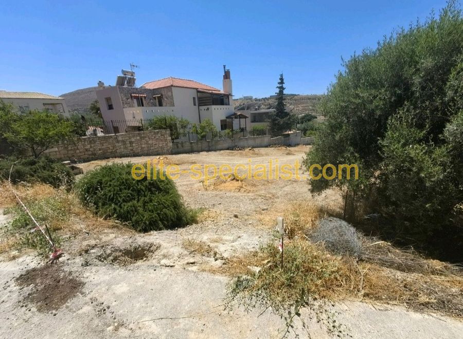 Photo 372899722