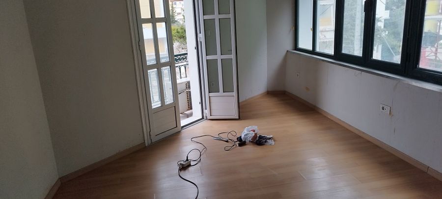Photo 372950206
