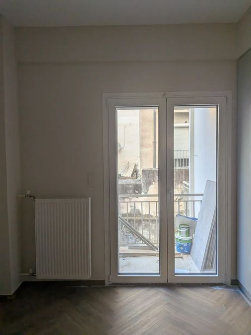 Photo 372993124