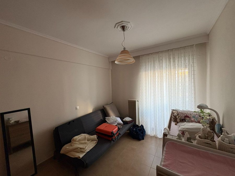 Photo 373293073