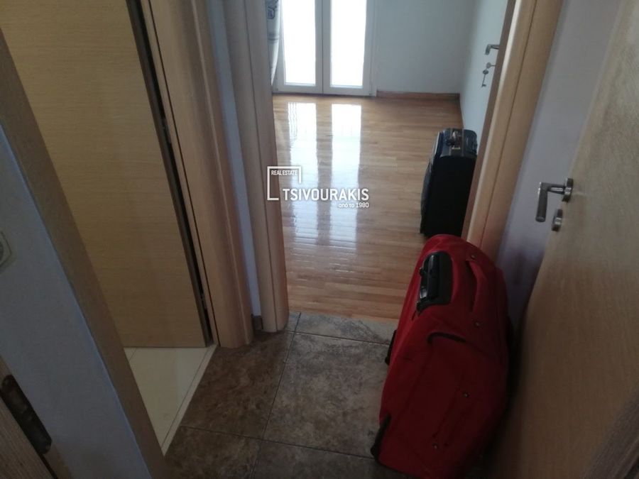 Photo 373481656