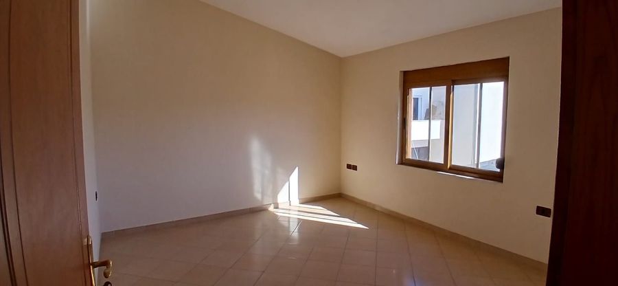Foto 373689985