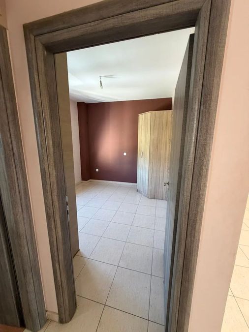 Photo 373820827
