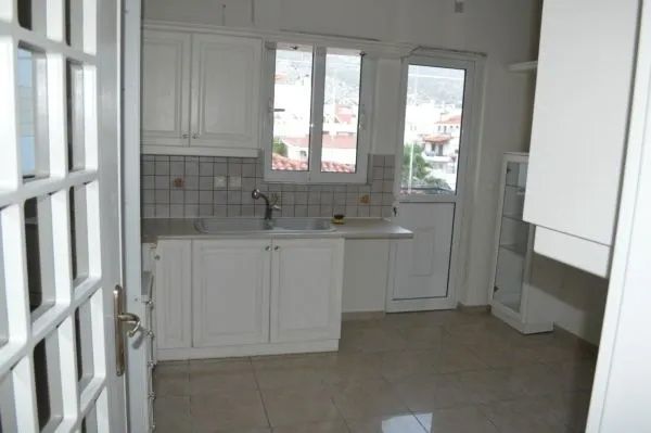 Photo 373841242