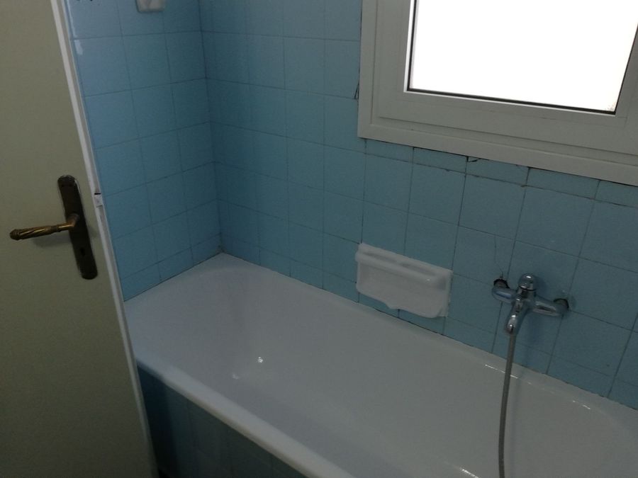 Photo 373853764