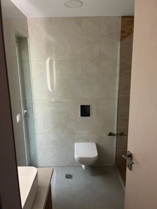 Photo 373972726