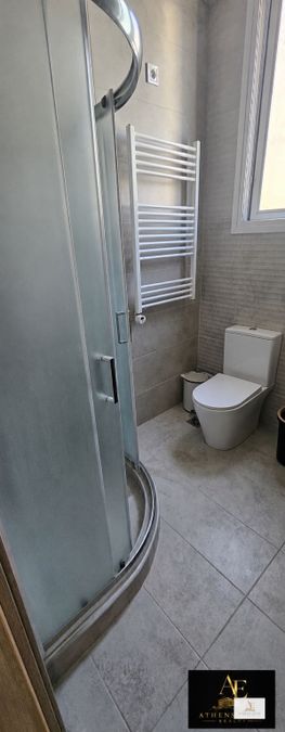 Photo 374183725