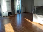 Photo 374215771