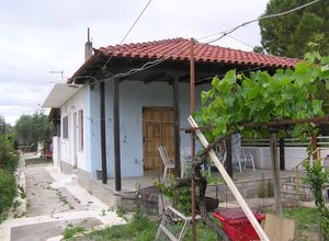 Μονοκατοικία προς πώληση Παραλία (Αυλίδα) 65 τ.μ. 1 Υπνοδωμάτιο