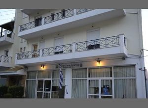Κατάστημα προς πώληση Παραμυθιά 215 τ.μ.