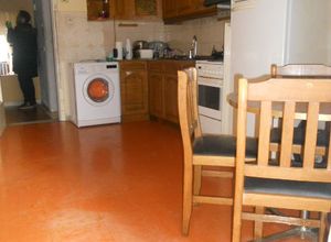 Apartment, Analipsi