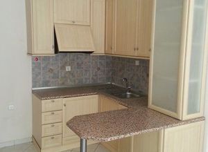 Studio Flat, Kato Toumpa