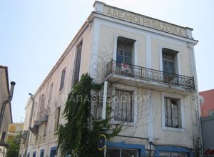 Κτίριο επαγγελματικών χώρων, Πάτρα