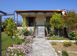 Detached House to rent Nea Potidaia (Moudania) 55 m<sup>2</sup> 2 Bedrooms