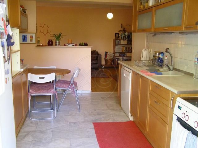 Photo 74850217