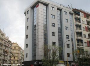 Κτίριο επαγγελματικών χώρων, Ιστορικό Κέντρο