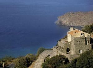 Βίλλα προς πώληση Άνδρος Υδρούσα 425 τ.μ. 7 Υπνοδωμάτια