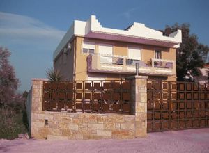 Villa, Eretria