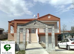 Βίλλα προς πώληση Χαλκηδόνα 240 τ.μ. 3 Υπνοδωμάτια Νεόδμητο