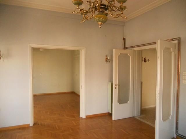 Photo 78160435