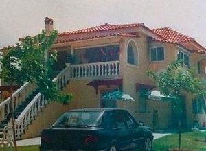 Συγκρότημα προς πώληση Ιστιαία 221 τ.μ. 6 Υπνοδωμάτια