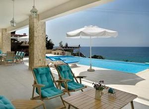 Βίλλα προς πώληση Λουτρά (Παλλήνη) 600 τ.μ. 4 Υπνοδωμάτια Νεόδμητο