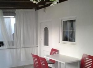 Studio/Γκαρσονιέρα, Χανιώτης