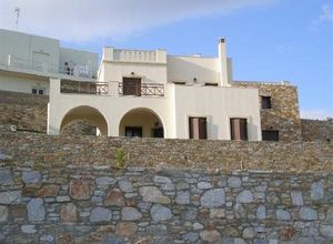House Syros