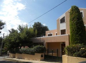 Μεζονέτα, Νέα Ερυθραία