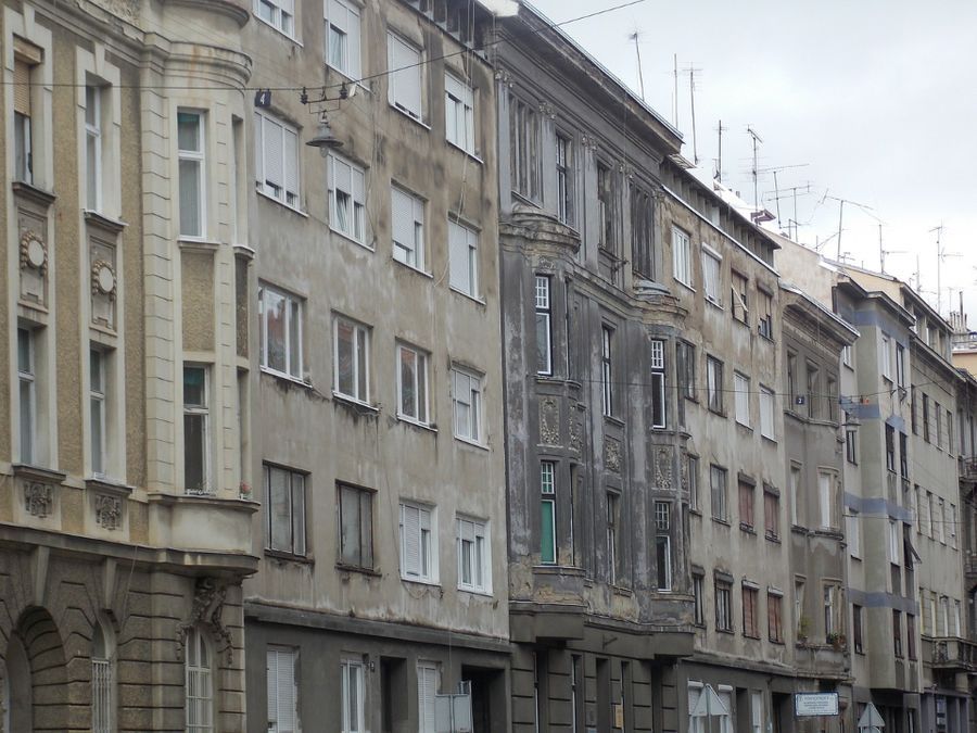 Photo 98690641