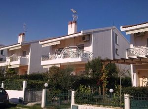 Maisonette, Nikiti